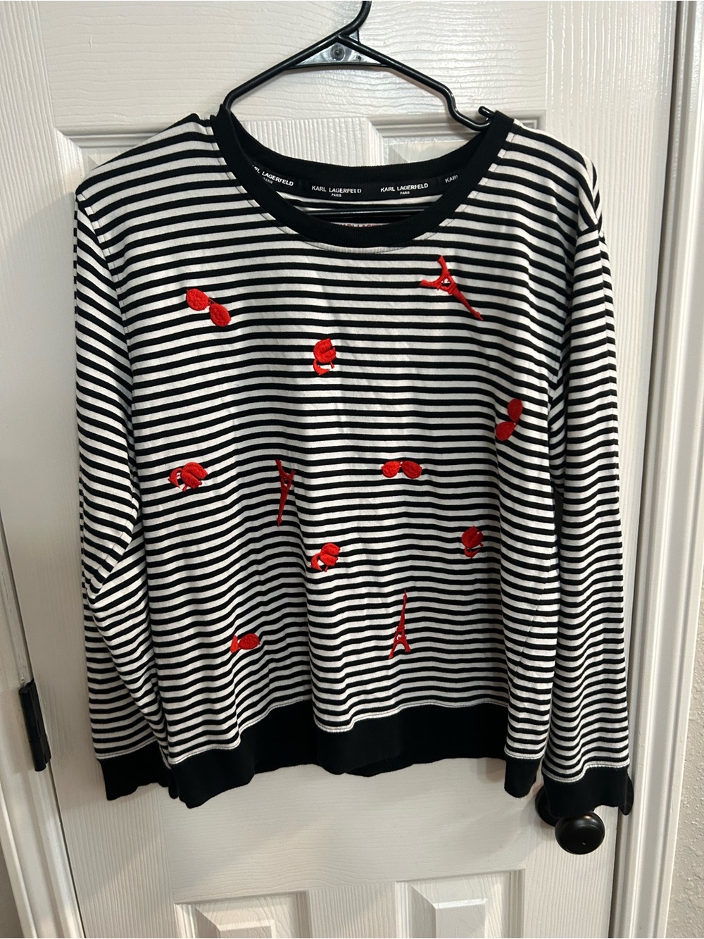 Karl Lagerfeld Paris Pullover Sweatshirt Stripped with Red Details Sz medium